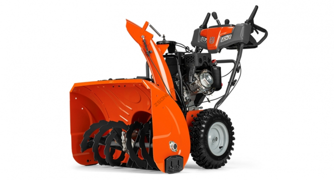 Снегоуборщик Husqvarna ST230P по выгодной цене в Сургуте. Надежное качество и лучшие условия ждут вас.